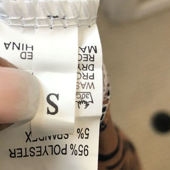 NWOT Leopard print long sleeve crop top size small - Picture 5 of 7